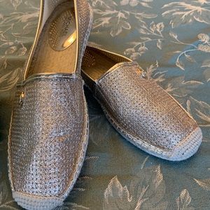 Michael Kors gold mesh espadrilles Size 8